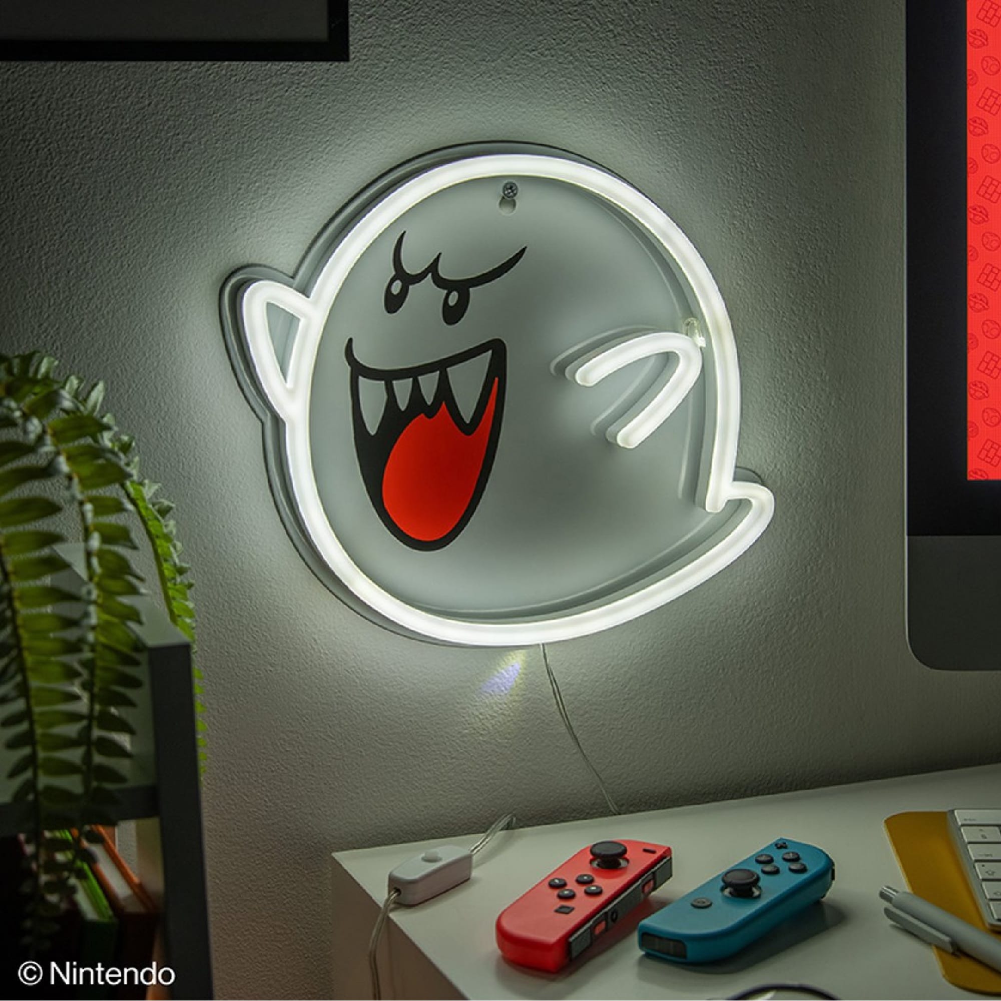Boo - Nintendo Super Mario Bros. Wall Mountable LED Neon Light by Paladone