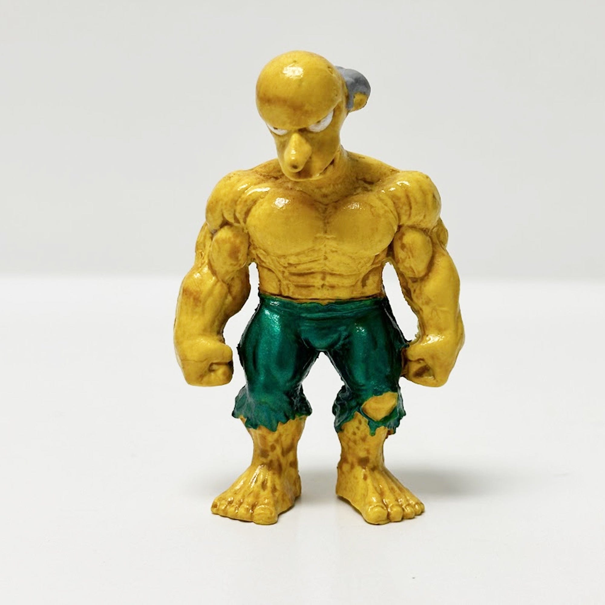 Montgomery Hulk Un-Mellow Yellow Resin Figure by JesseJFR x