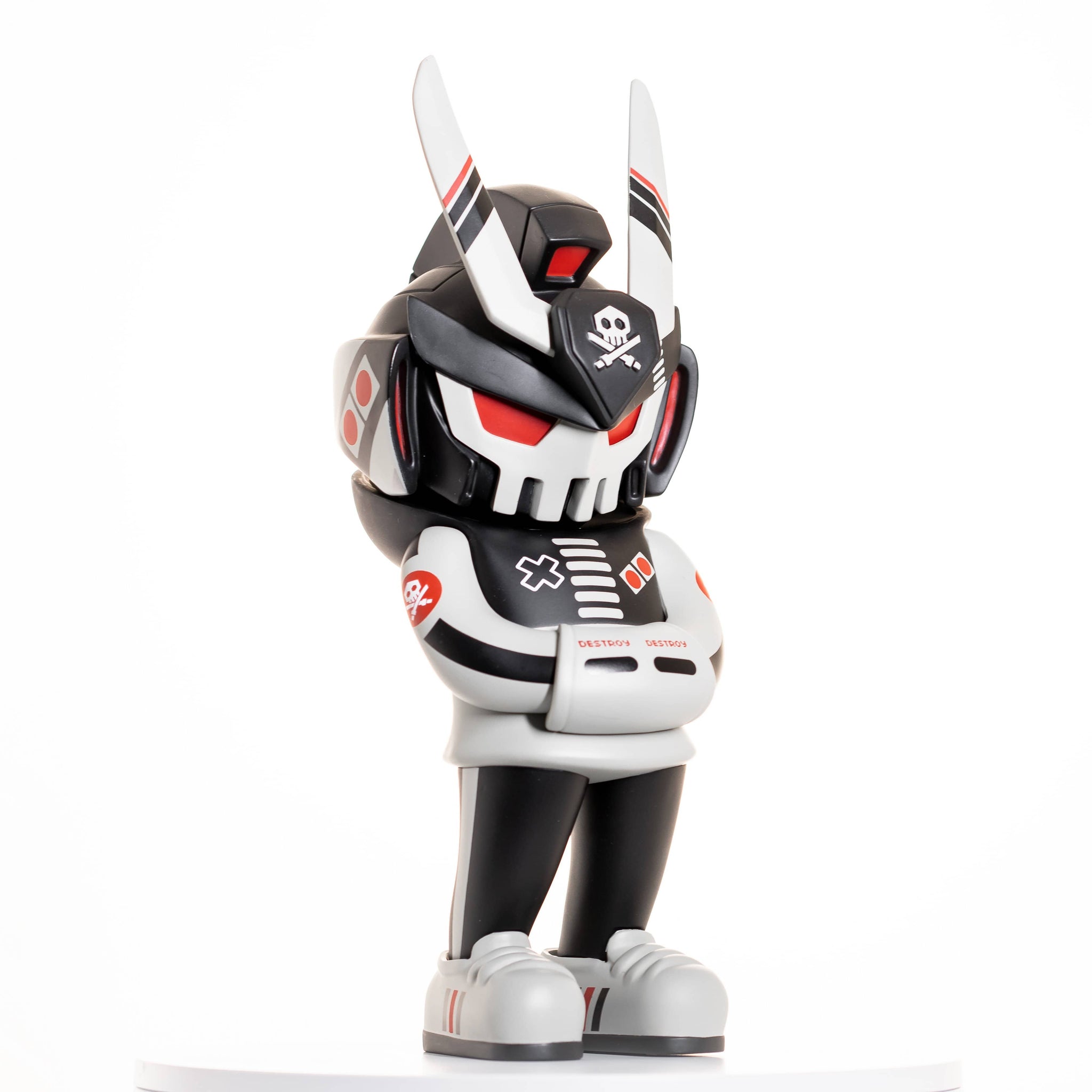 Retro Destroyer MEGA TEQ63 by Quiccs x Martian Toys x IamRetro Exclusive