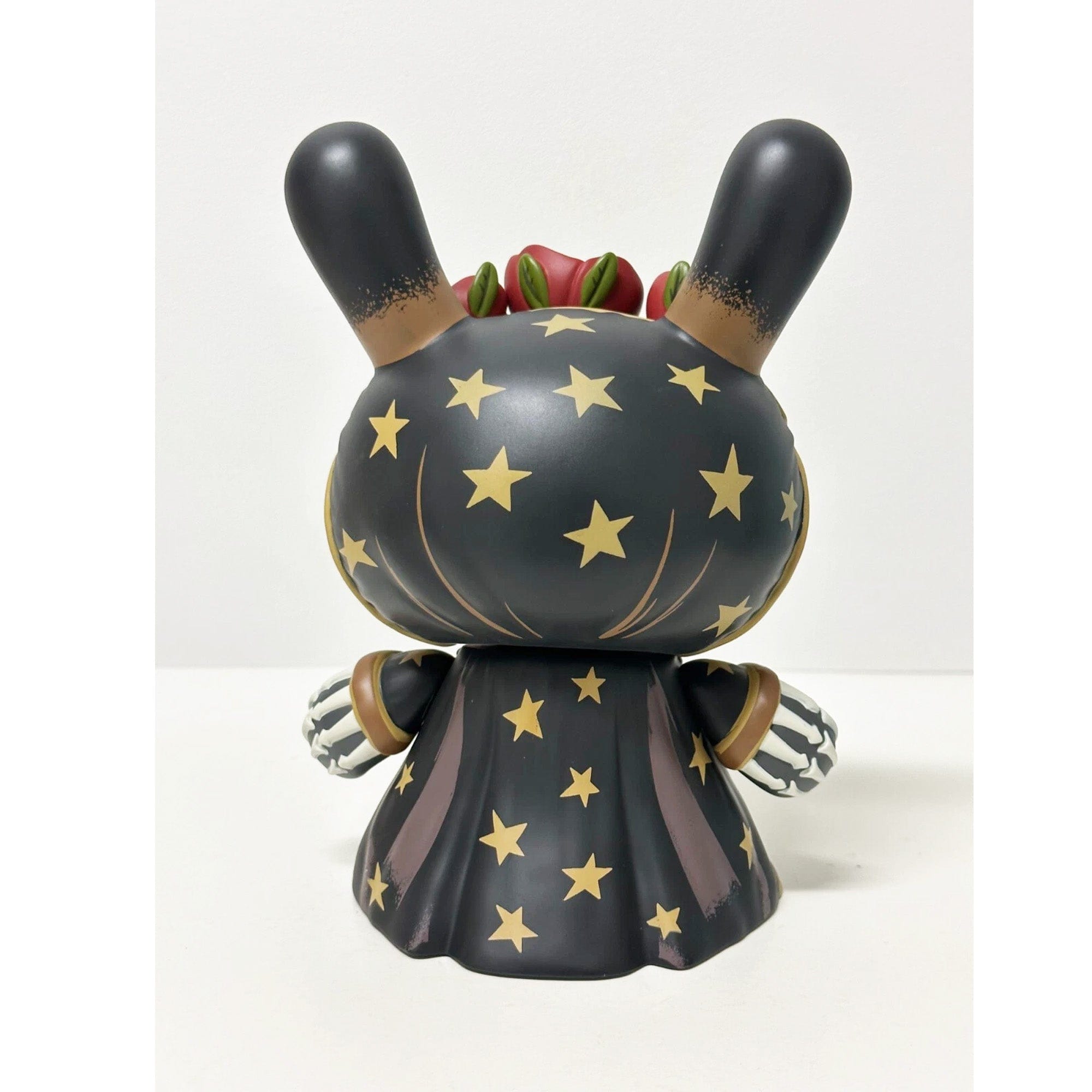 Santa Muerte Black 8