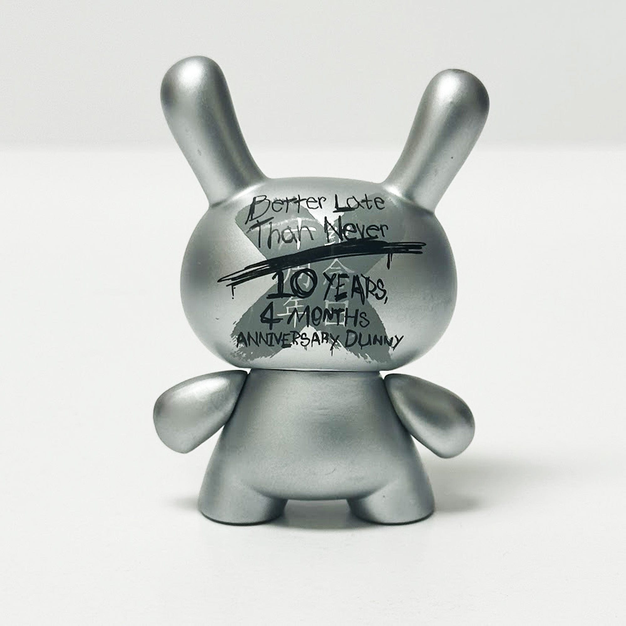 Silver 10 Year Anniversary Dunny by Kidrobot