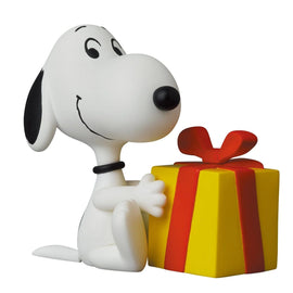 Gift Snoopy Peanuts UDF Vinyl Figure by Medicom