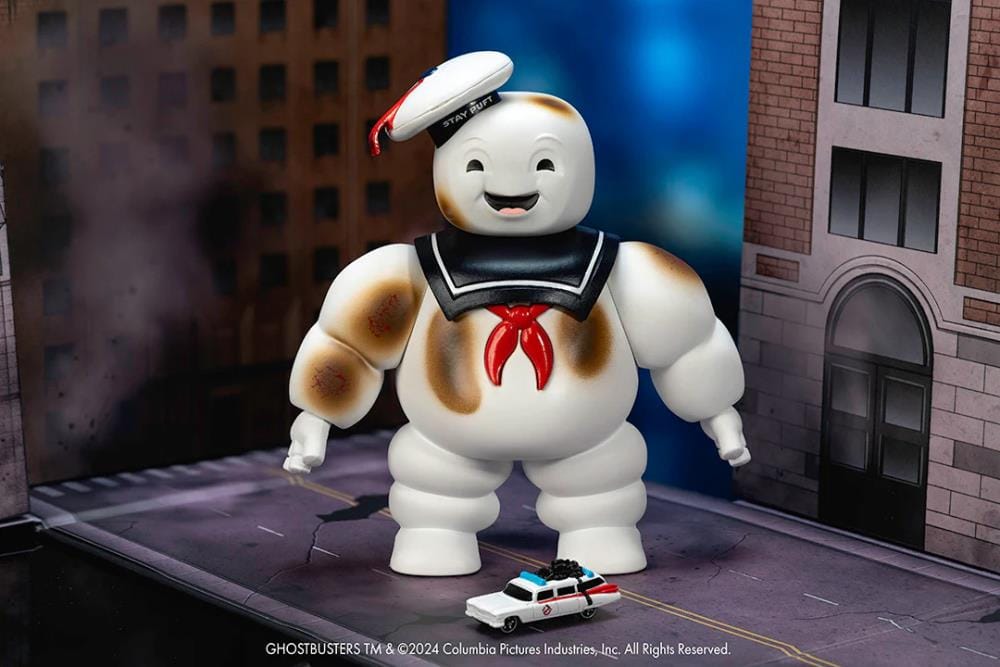 Ghostbusters Nanoscene 6-Inch Stay Puft Marshmallow Man with Nano Ecto-1 Die-Cast Vehicle by Jada Toys
