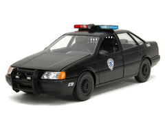 RoboCop Hollywood Rides 1:24 Scale 1986 Ford Taurus Police Car with RoboCop Figure by Jada Toys