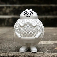 Deja Vu Art Sculpture by Ryan Lee x ToyQube