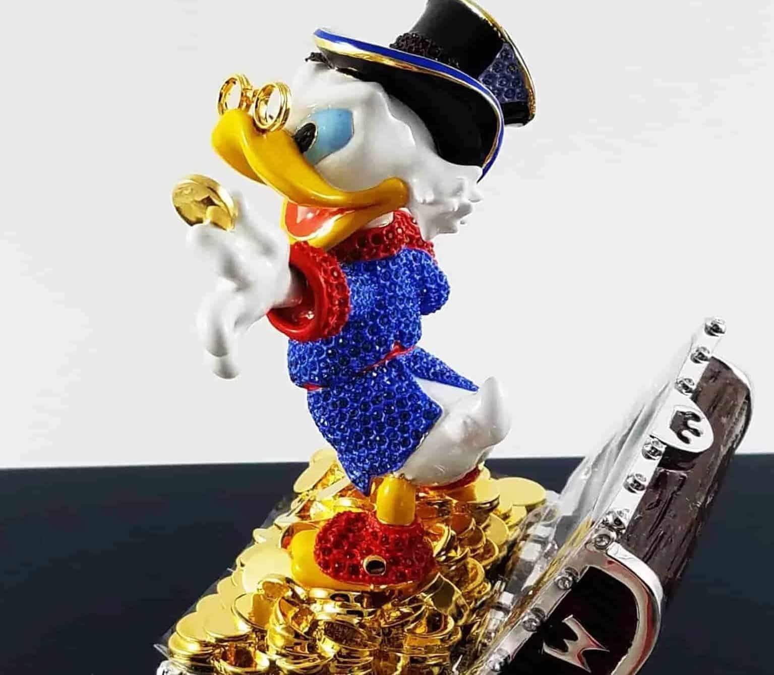 Suketchi - Sculpture, Scrooge McDuck LV Money Crumple - - Catawiki